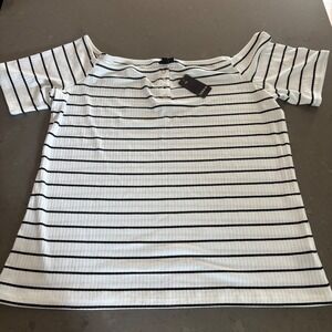 NEW Torrid Women 3X White Blk Stripe Top‎ Short Slv Casual Classic Paris Capsule